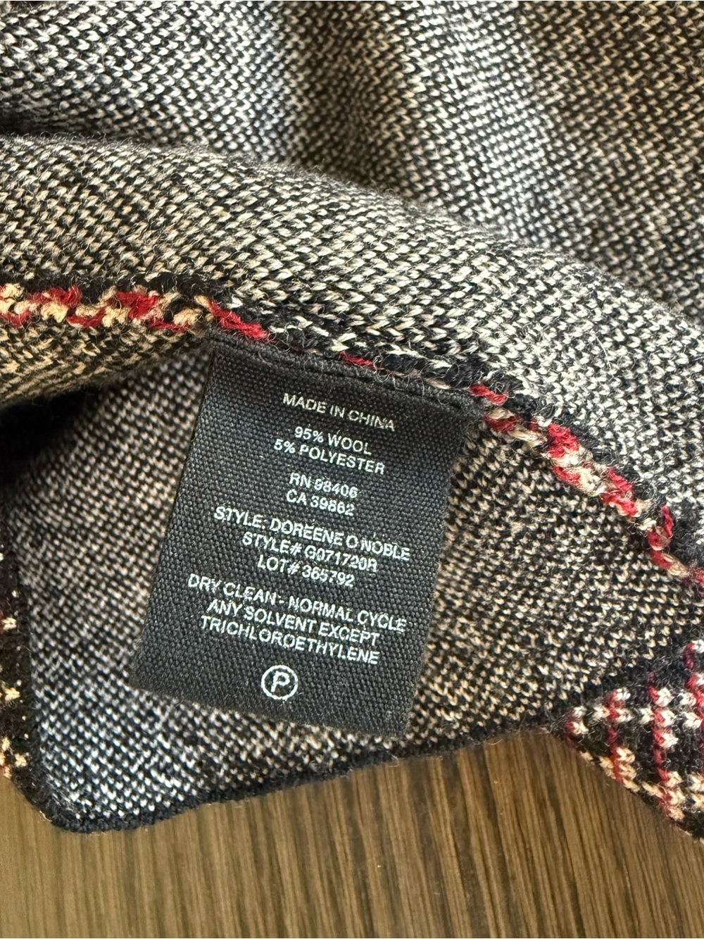 Theory Red and Black Houndstooth A-Line Mini Skirt - Picture 4 of 4